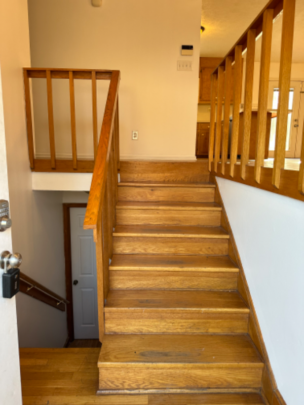 4725 H And H Ln - Photo 3 of 50