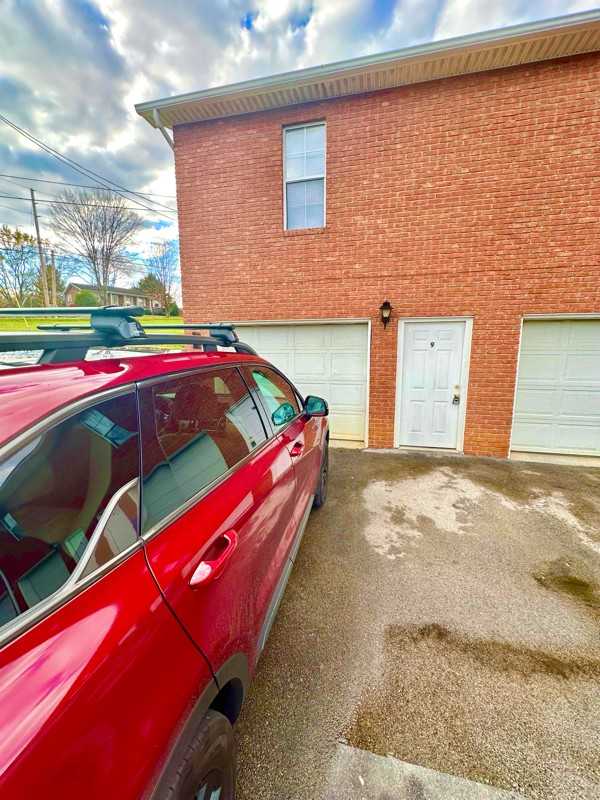 805 Old Gray Station Rd #B - Photo 2 of 10