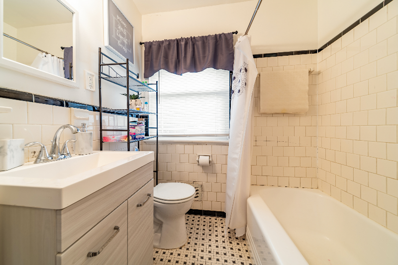 2224 Kirby Rd - Photo 5 of 10