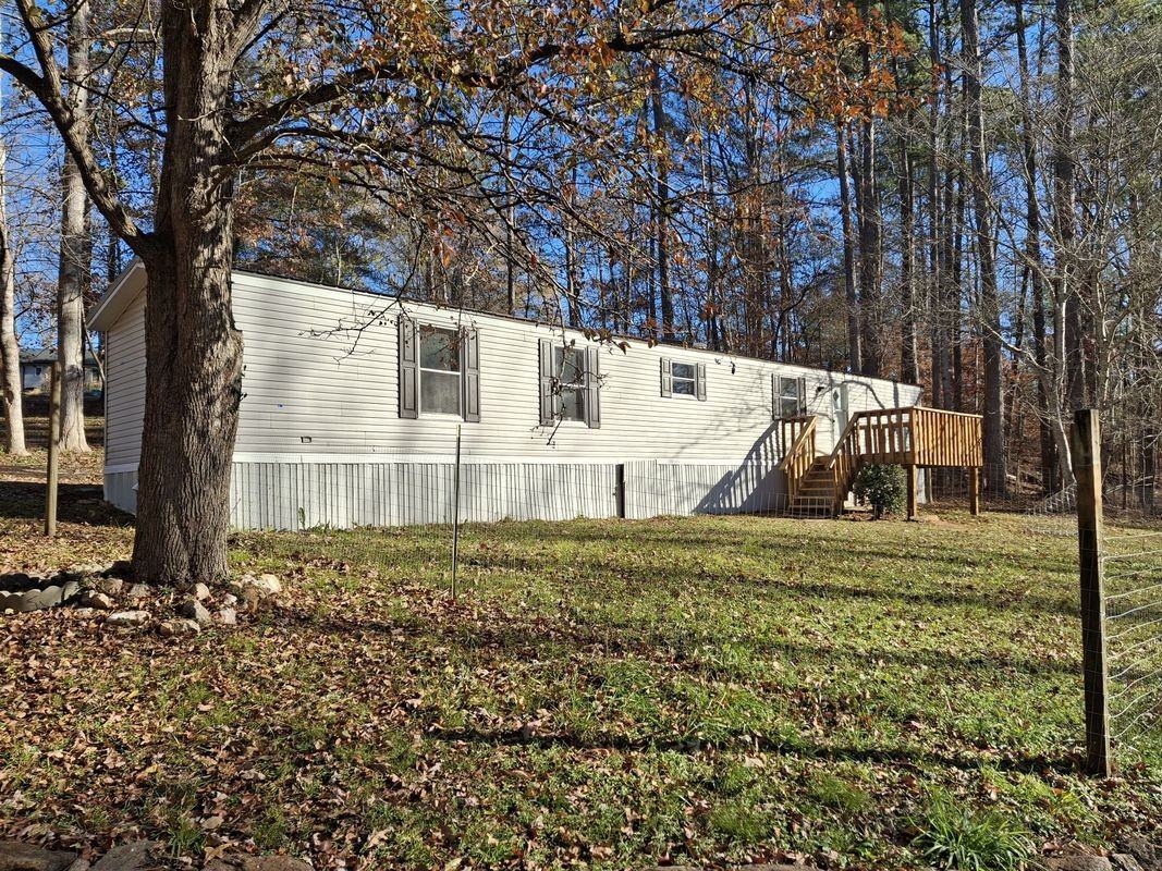 203 Concord Church Rd - Photo 2 of 19