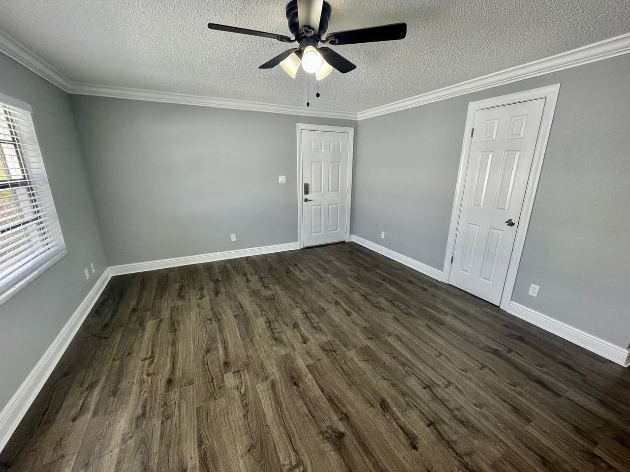 910 Alicia Ave Apt 4a #4A - Photo 6 of 15