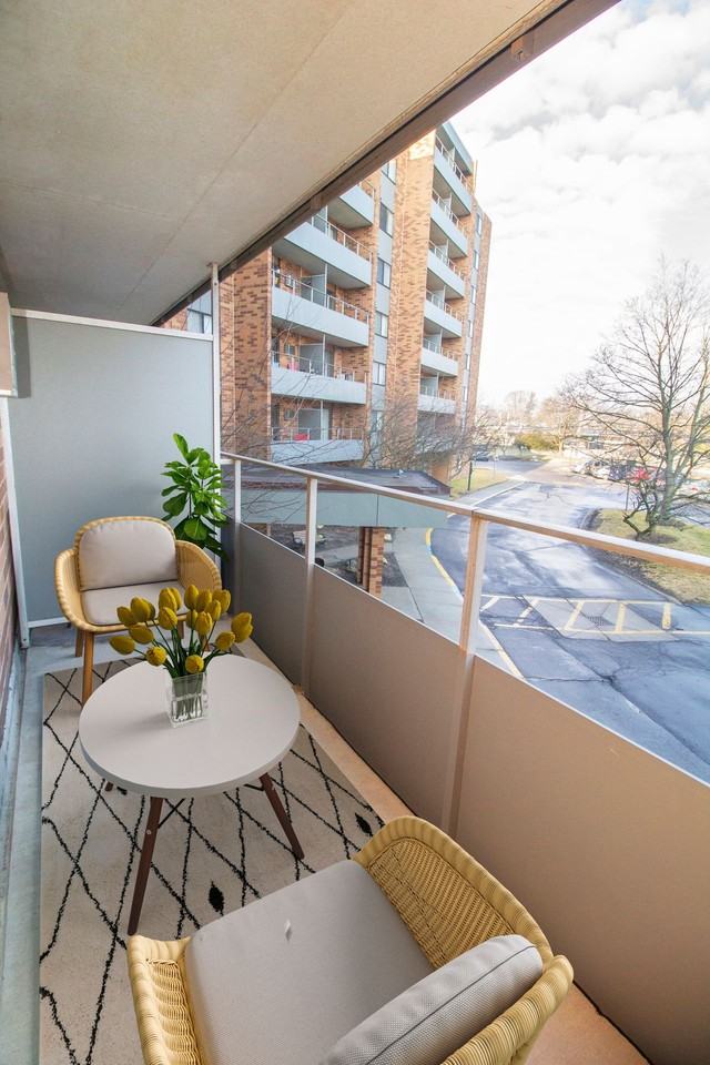 2345 Oxford - Photo 5 of 35