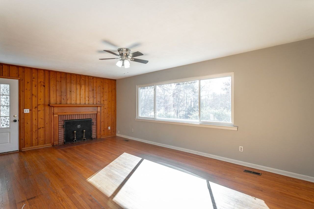 3613 Old Ringgold Rd - Photo 2 of 37