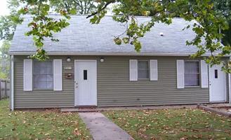 405 N Clark St - Photo 1 of 1