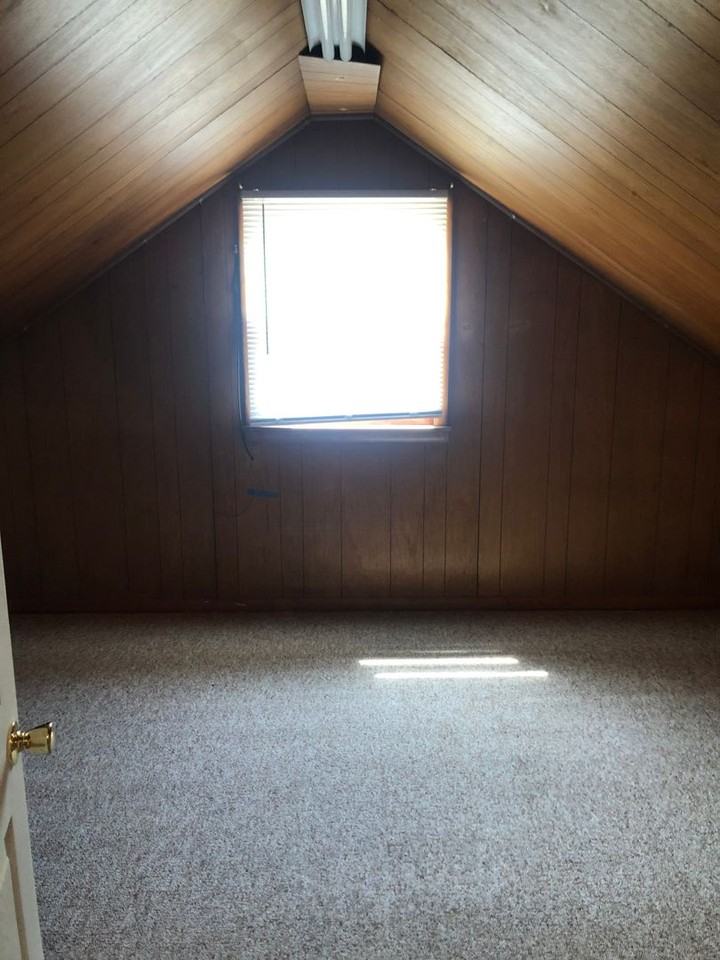 405 North Clark Street - Photo 7 of 11