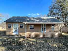 914 Lincoln St - Photo 1 of 1