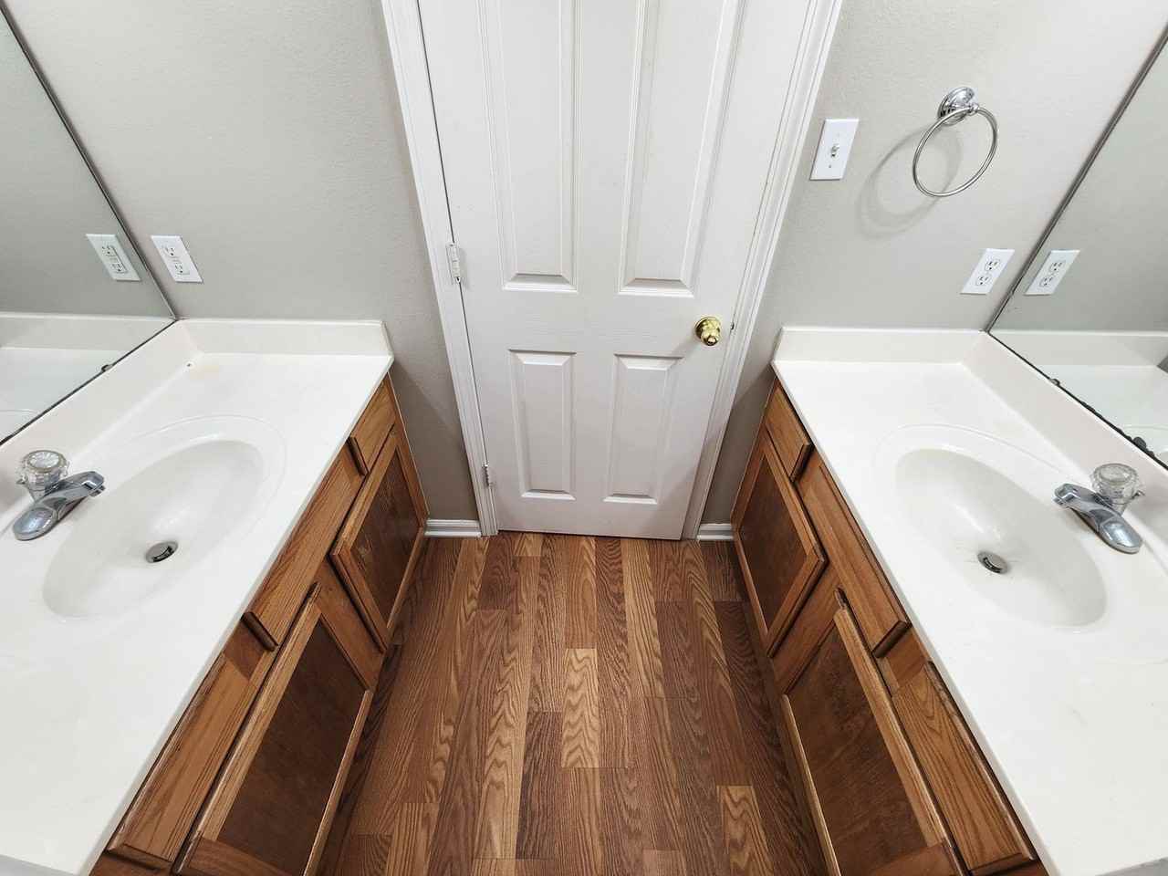 902 Pheasant Cv - Photo 6 of 14