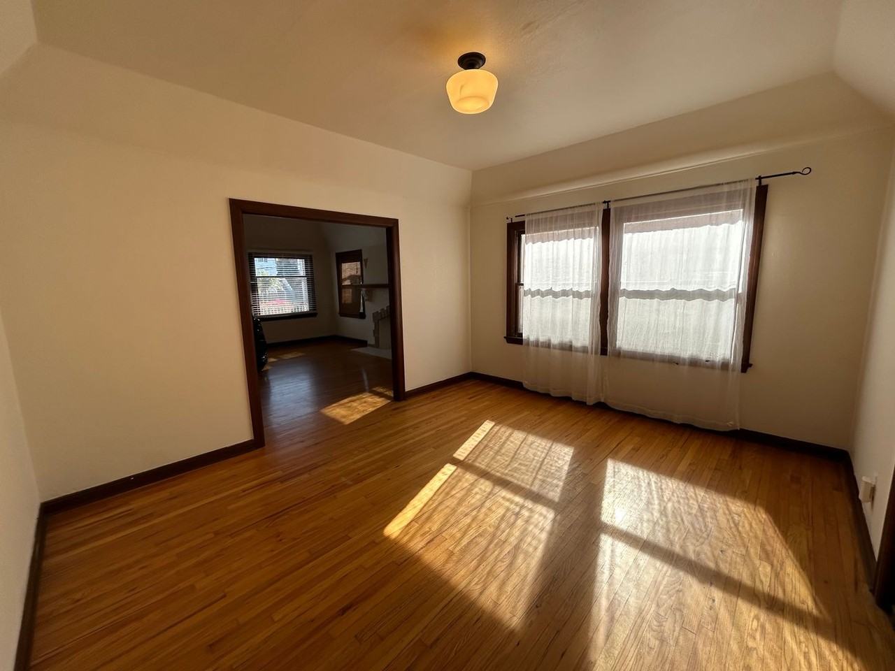 2554 Front St #2 - Photo 4 of 19