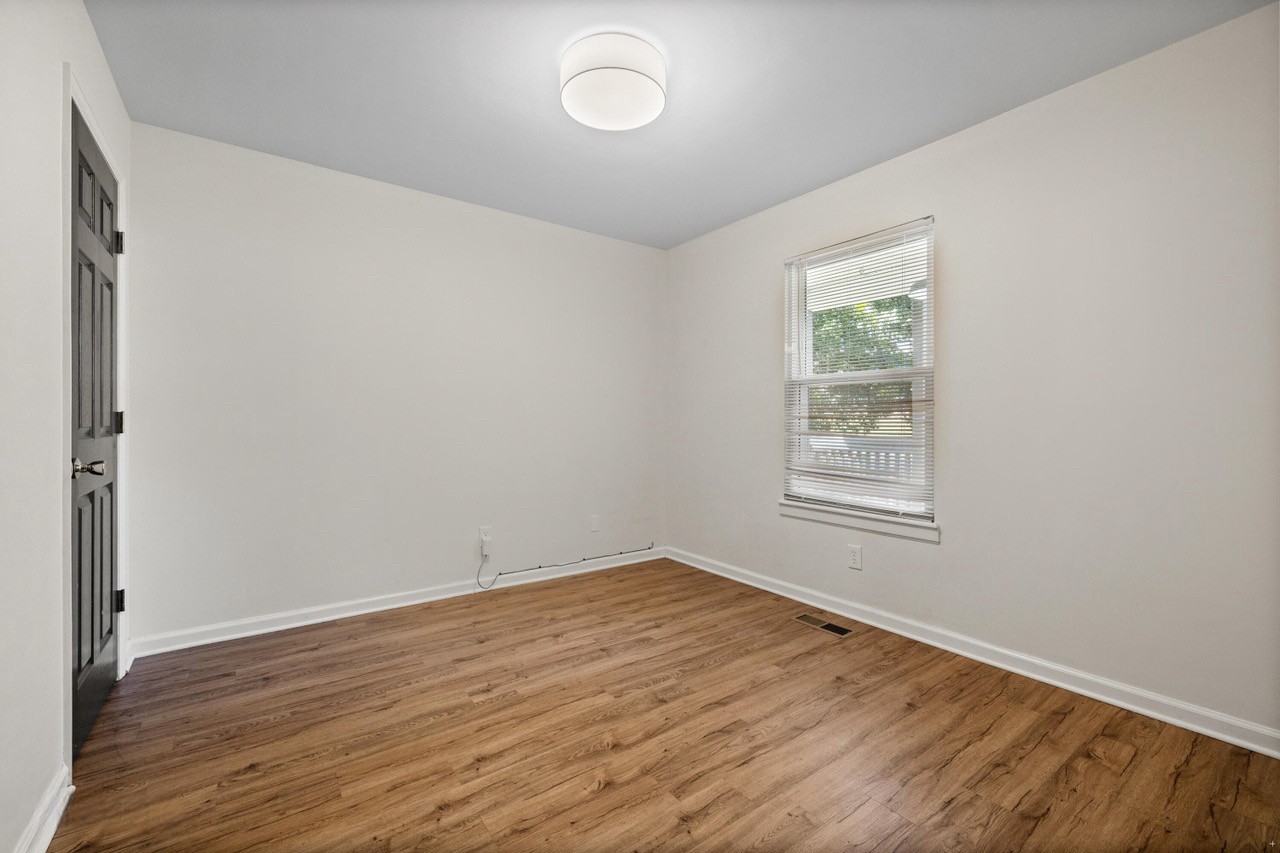 306 Avenue B #NA - Photo 4 of 21