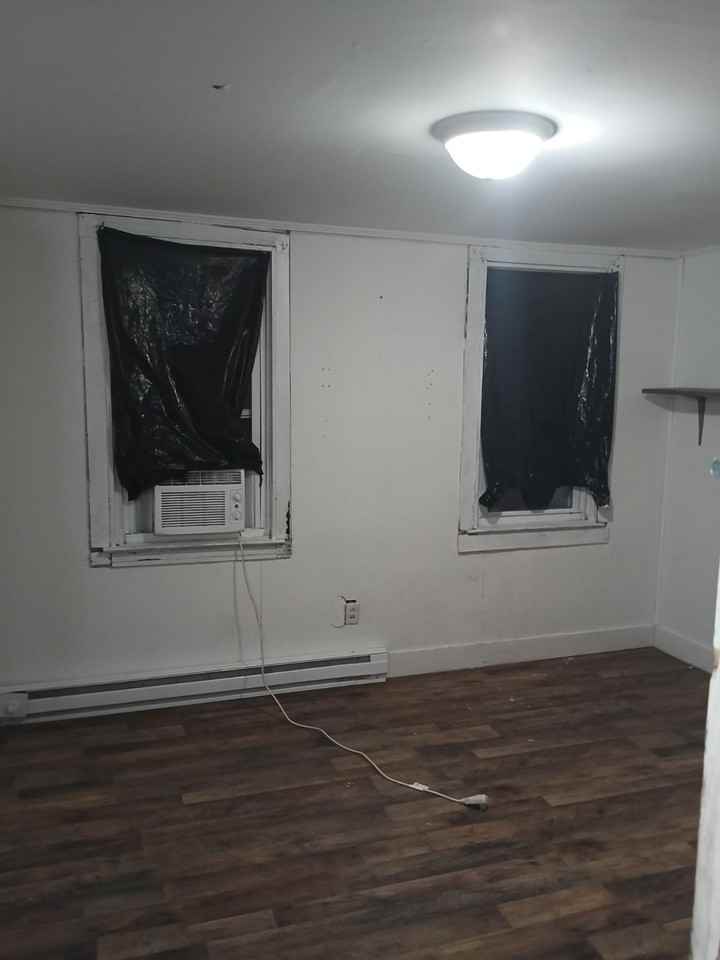 539 W Maple St #NA - Photo 3 of 5