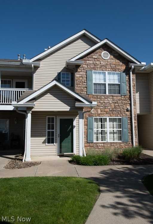 14822 Lenox Dr #222 - Photo 2 of 23