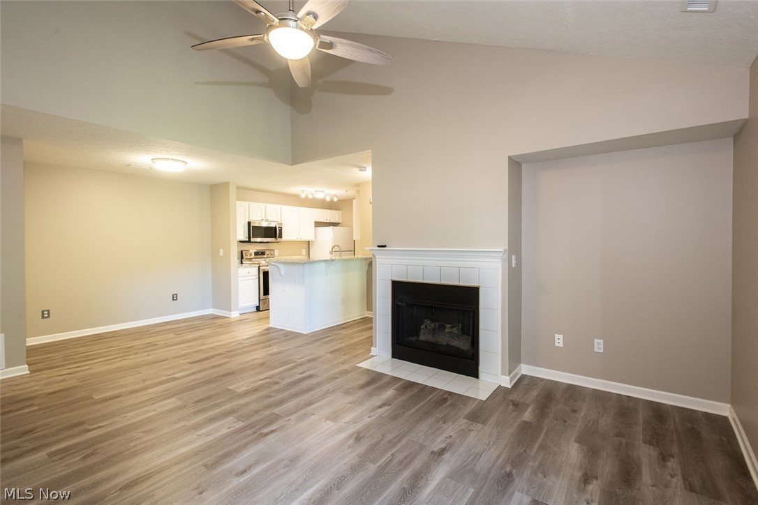 14822 Lenox Dr #222 - Photo 4 of 23