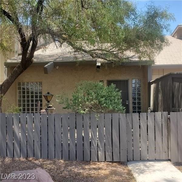 4032 Village Square #0 - Photo 4 of 37