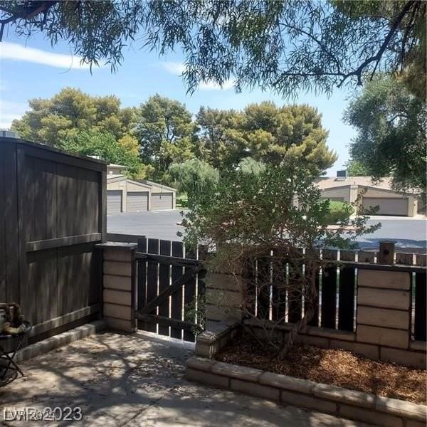 4032 Village Square #0 - Photo 6 of 37