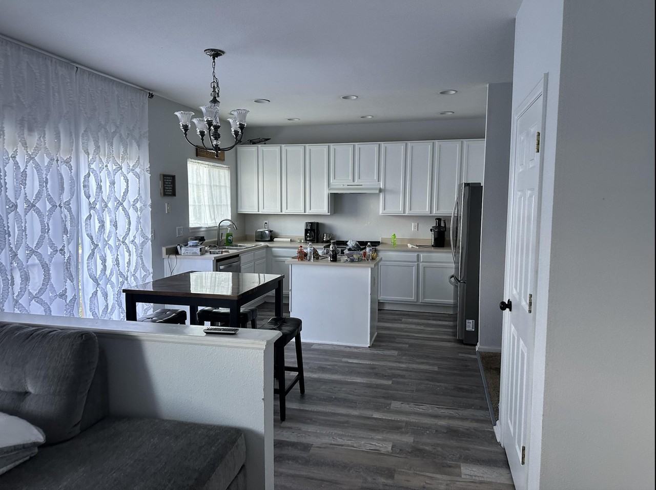 E Union Ave - Photo 2 of 4