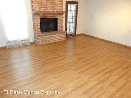 1504 Belvidere St #A - Photo 3 of 25