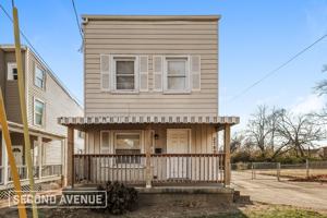 featured image of 2789 Montana Ave