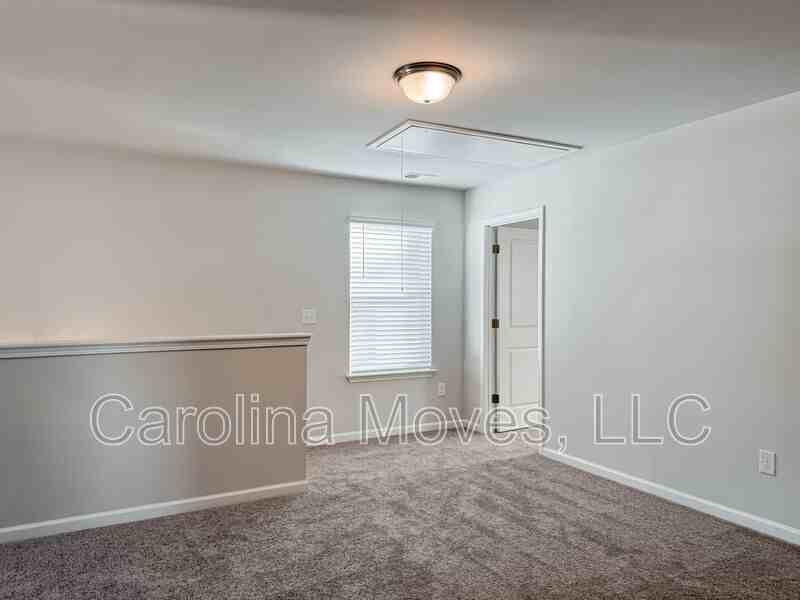 506 Poinsett Bridge Way - Photo 7 of 16
