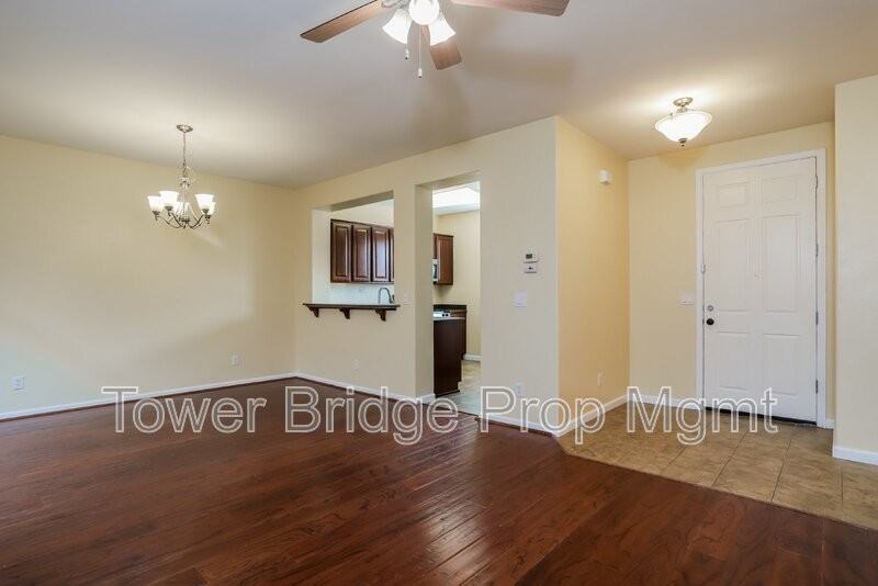 11825 Everdell Way - Photo 4 of 17