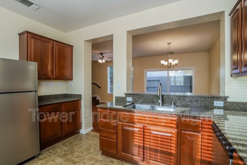 11825 Everdell Way - Photo 7 of 17