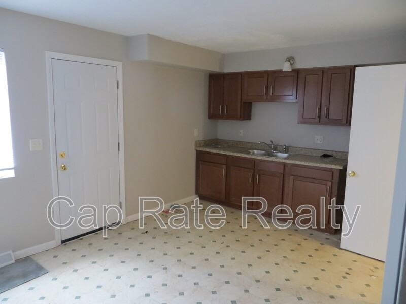 395 Barnett Rd - Photo 4 of 12