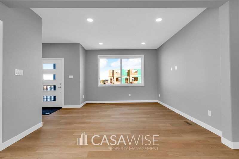 6712 Alpha Blvd Nw #MAIN - Photo 3 of 26