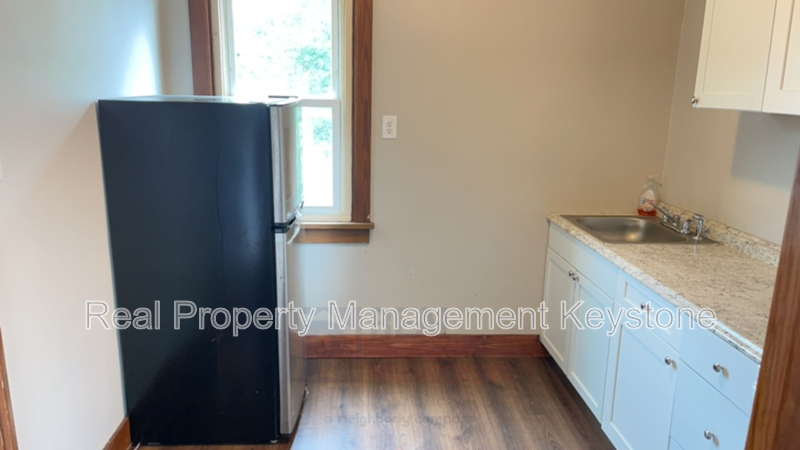 122 E 16th Ave #2 - Photo 6 of 15