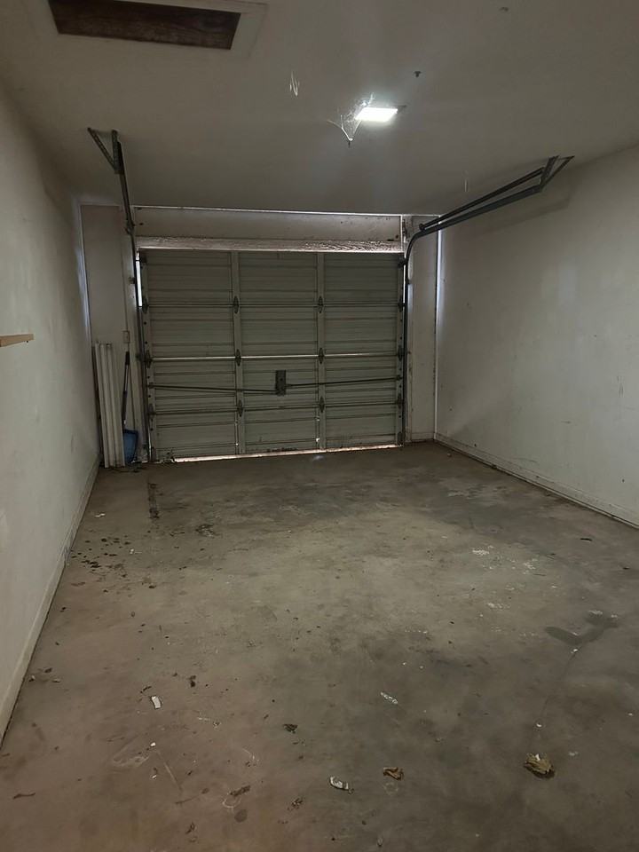 703 E Louisiana Ave - Photo 2 of 16