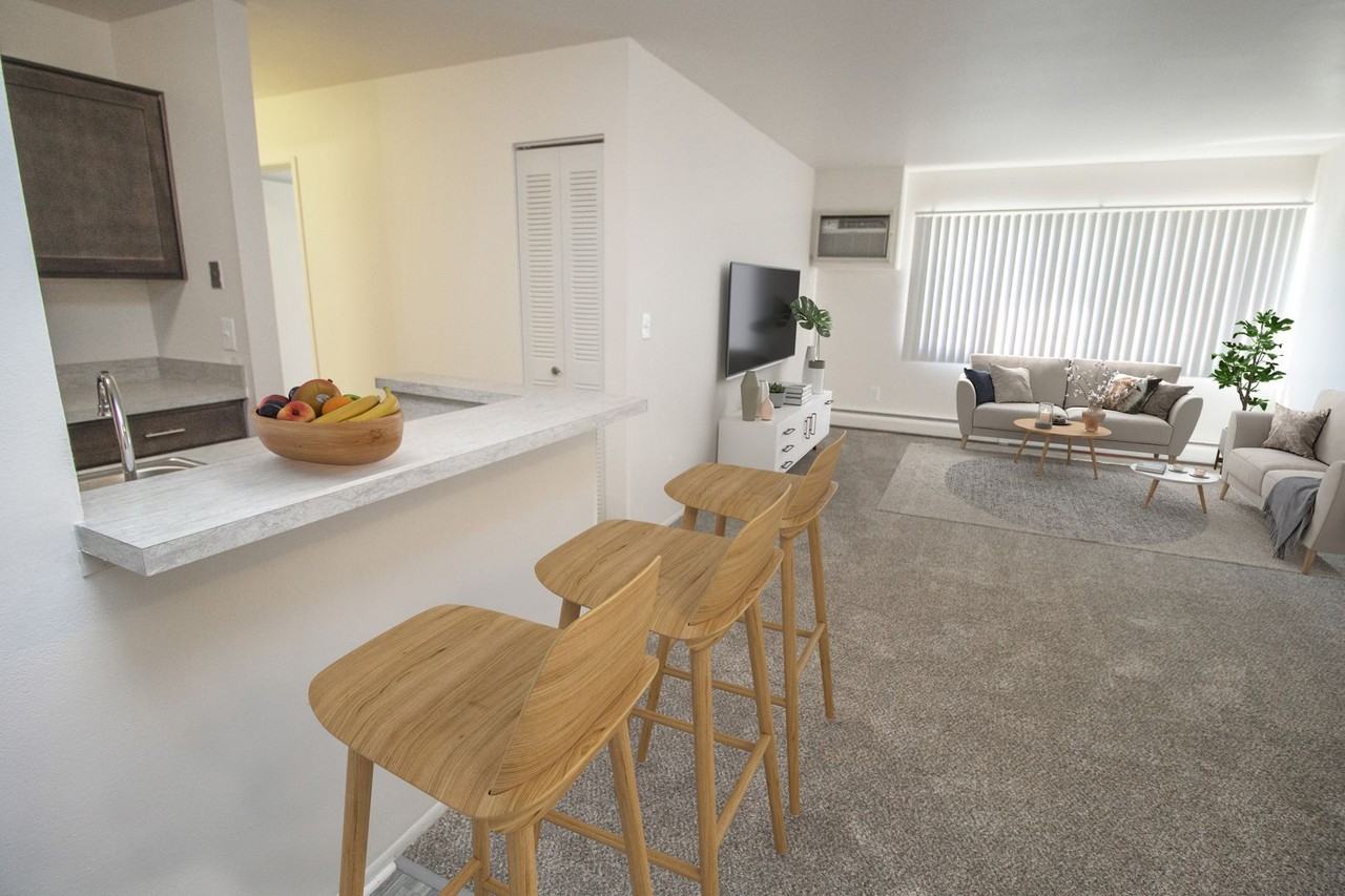 46161 Village Green - Photo 3 of 20