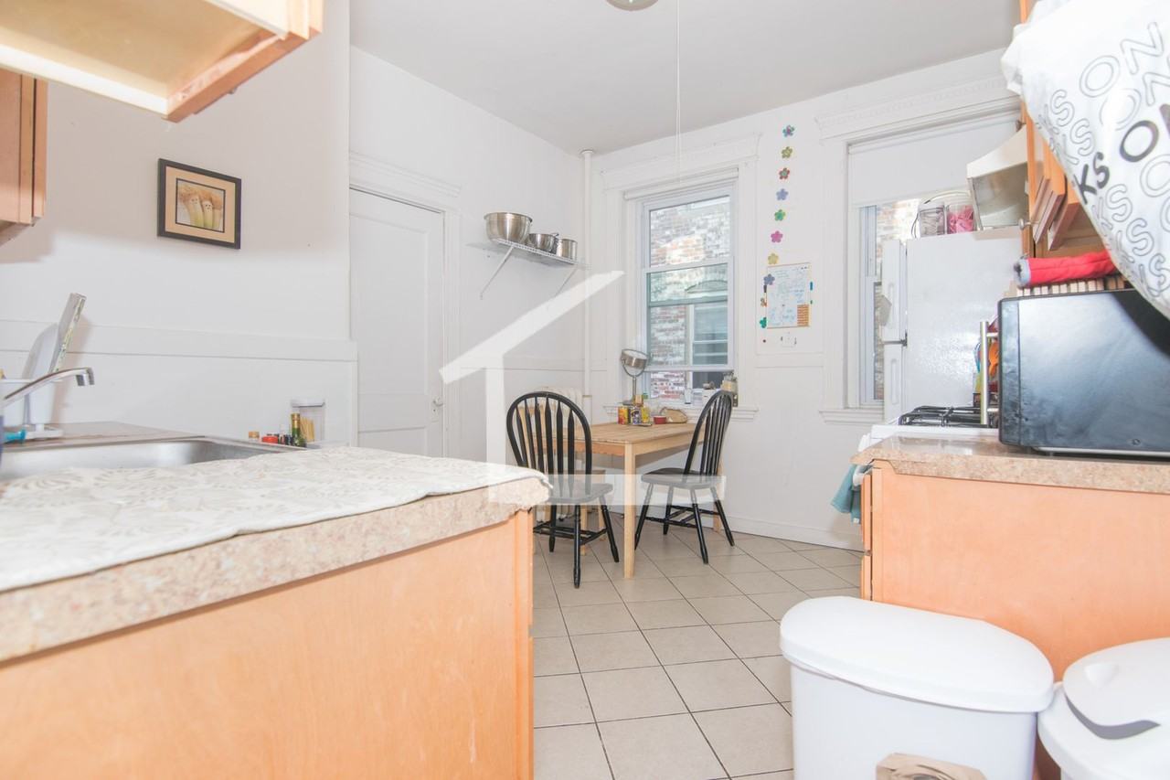 48 Brighton Ave #22 - Photo 5 of 8