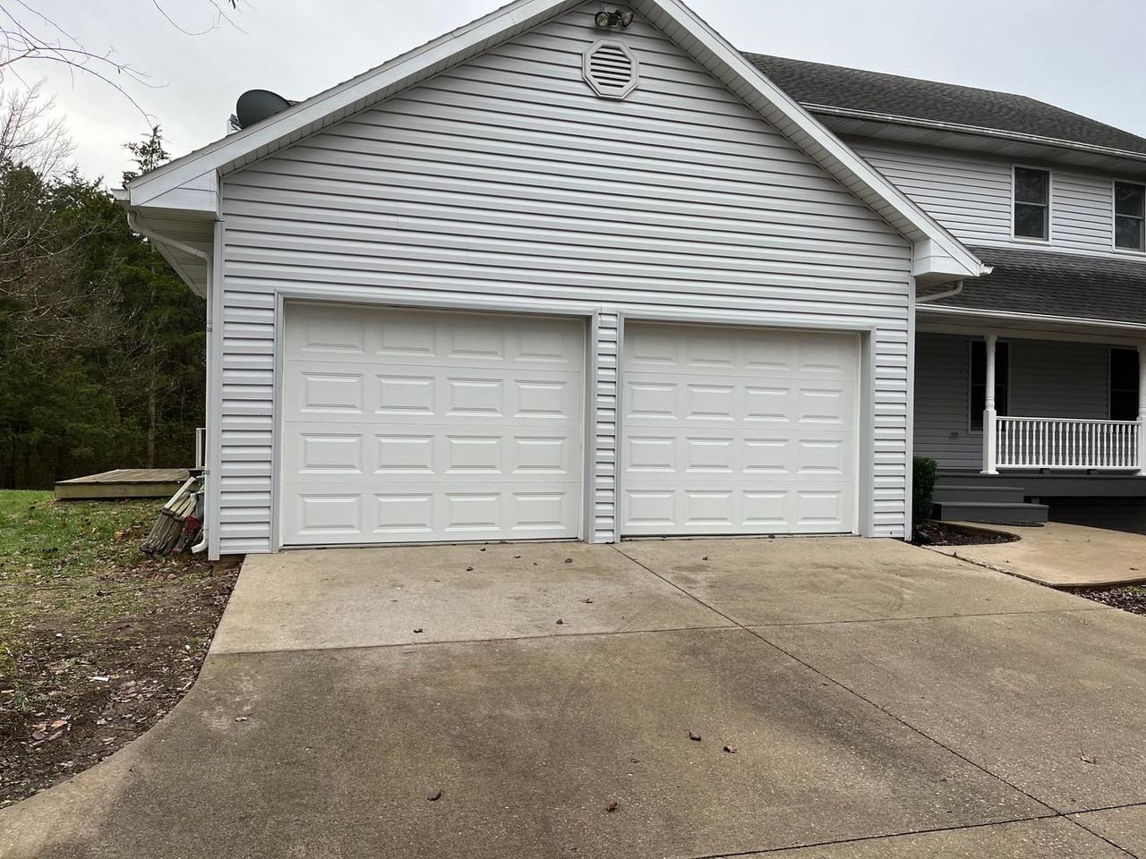 5409 Dalcross Dr - Photo 2 of 44