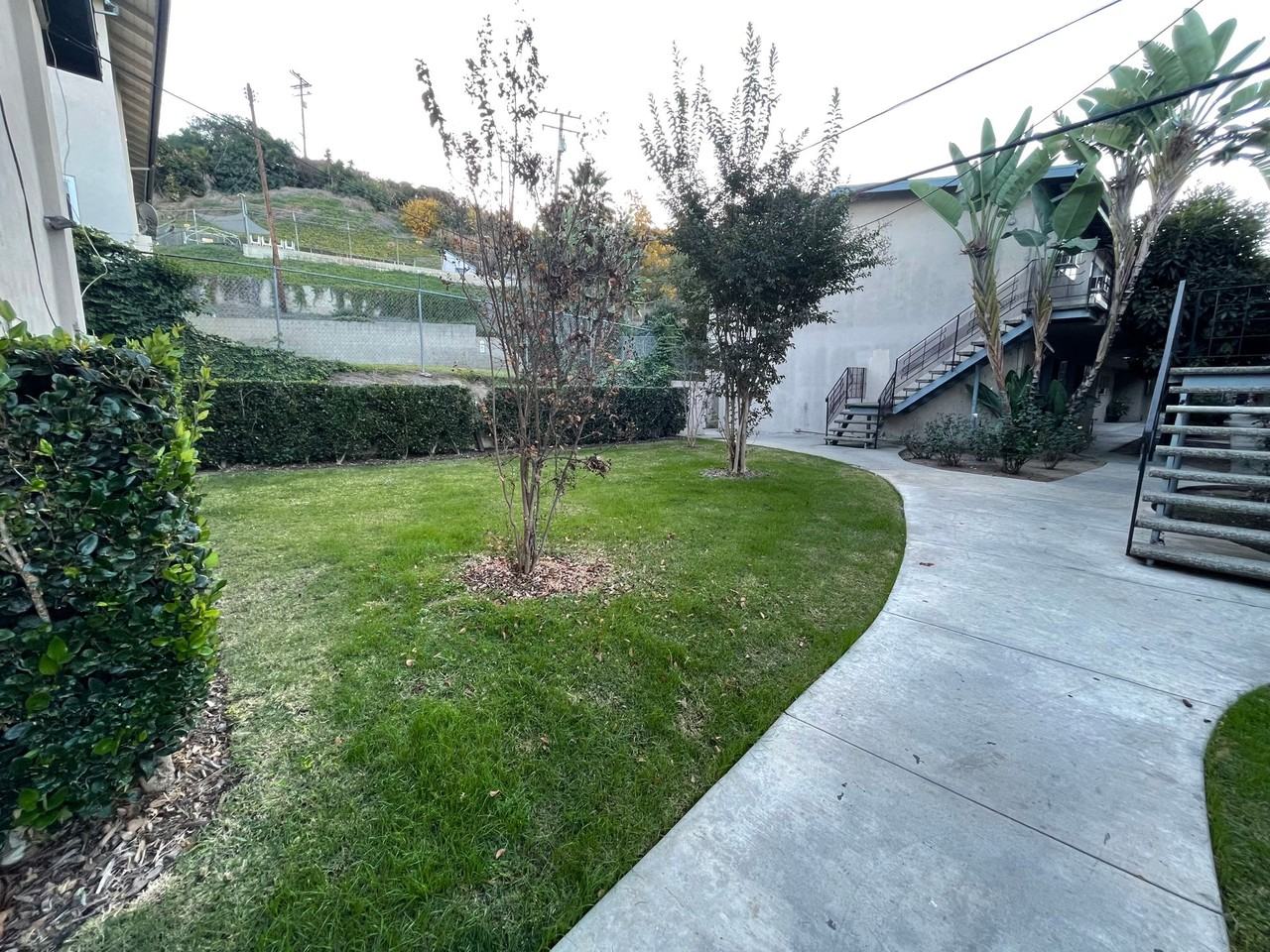 122 - Via Paseo Apartments - Photo 2 of 3