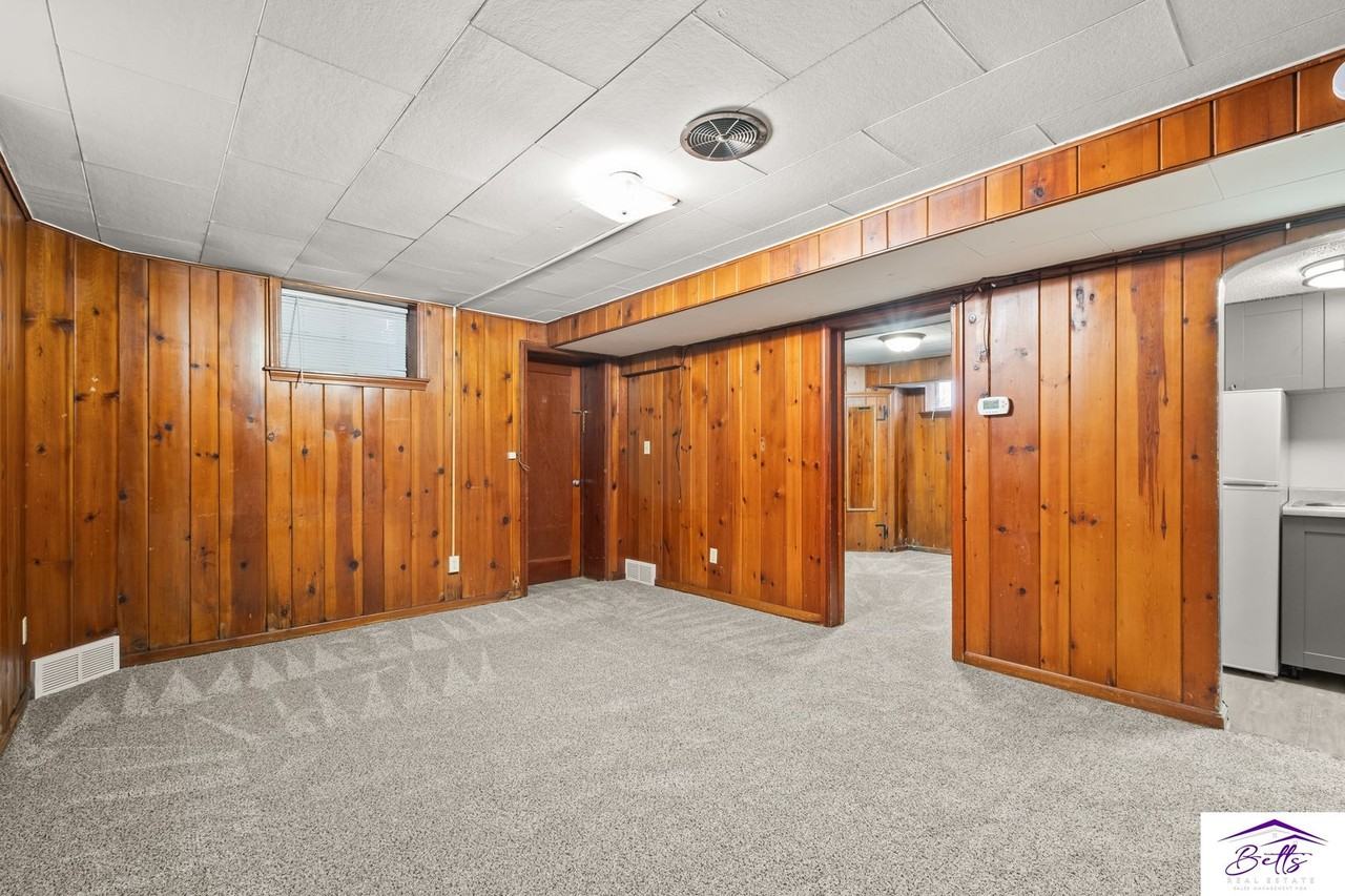 3825 CUMING ST 1-3 - Photo 4 of 19