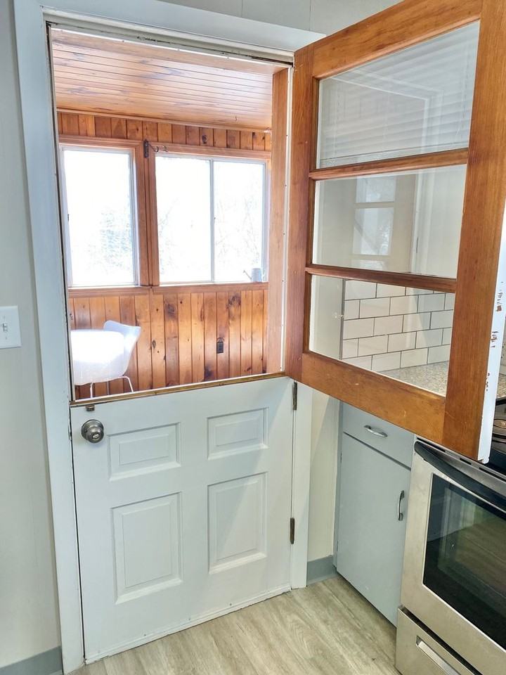 44 Berkshire Ter - Photo 7 of 20