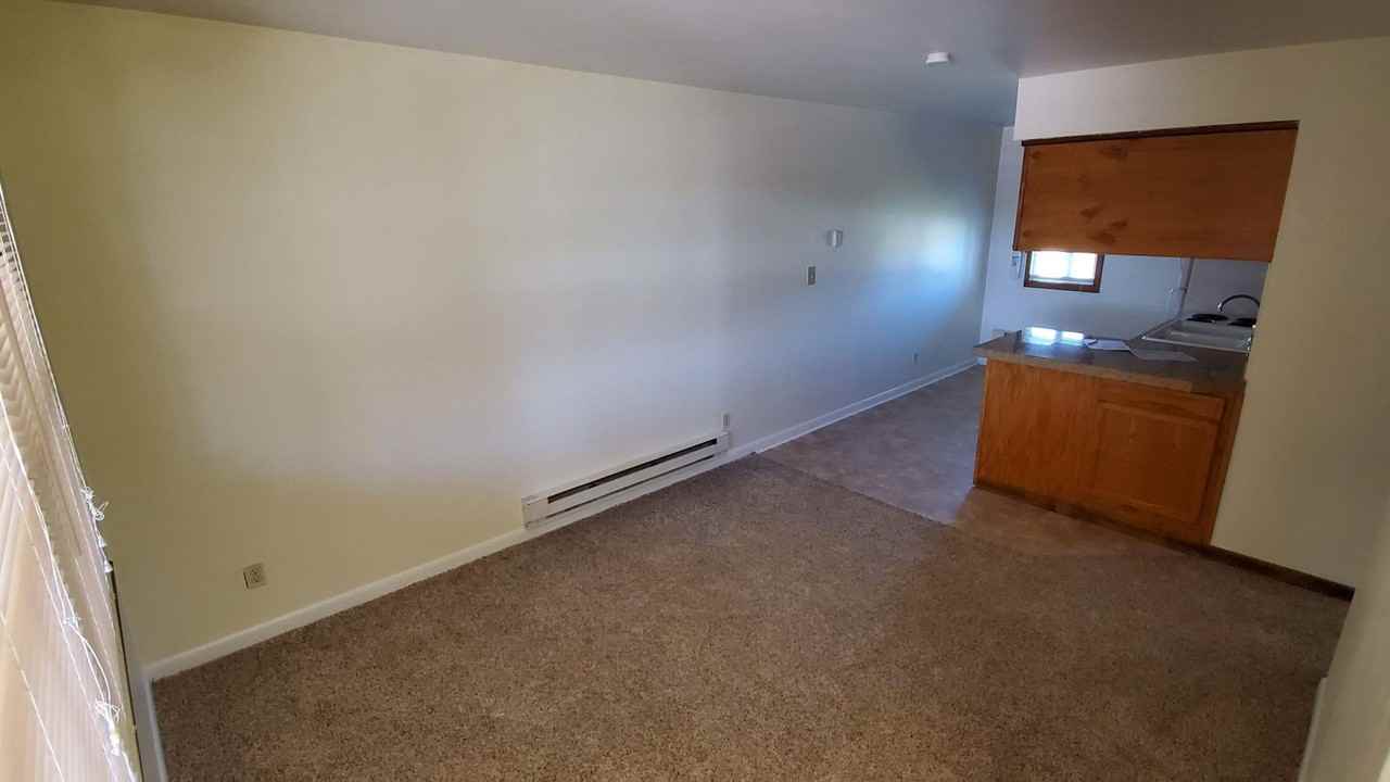 Bay Oaks Park Apartments - Photo 5 of 27