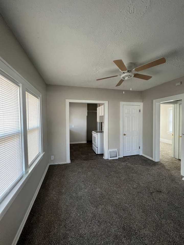 4257 Corby Street - Photo 2 of 12