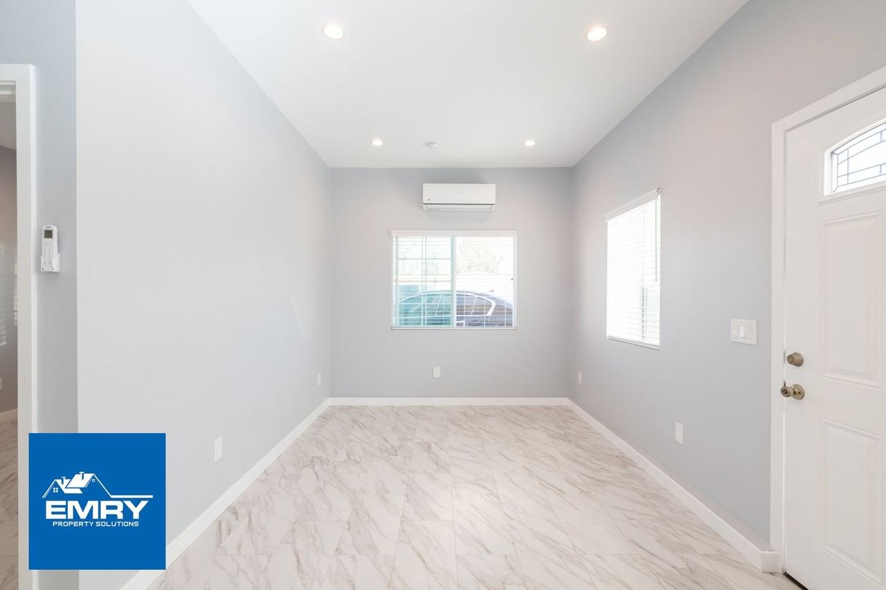 10624 Swinton Ave - Photo 6 of 15