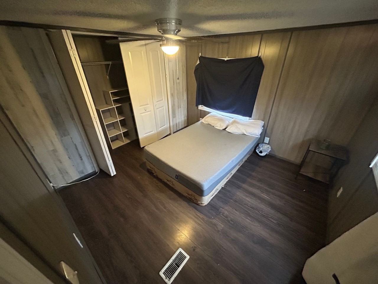 1771 Hodgenville Rd - Photo 6 of 8