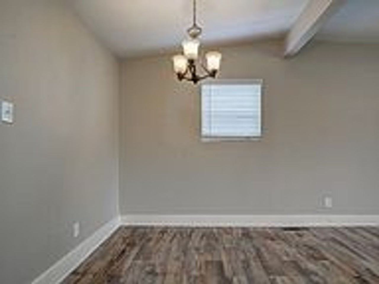 4306 30th St - Photo 7 of 20