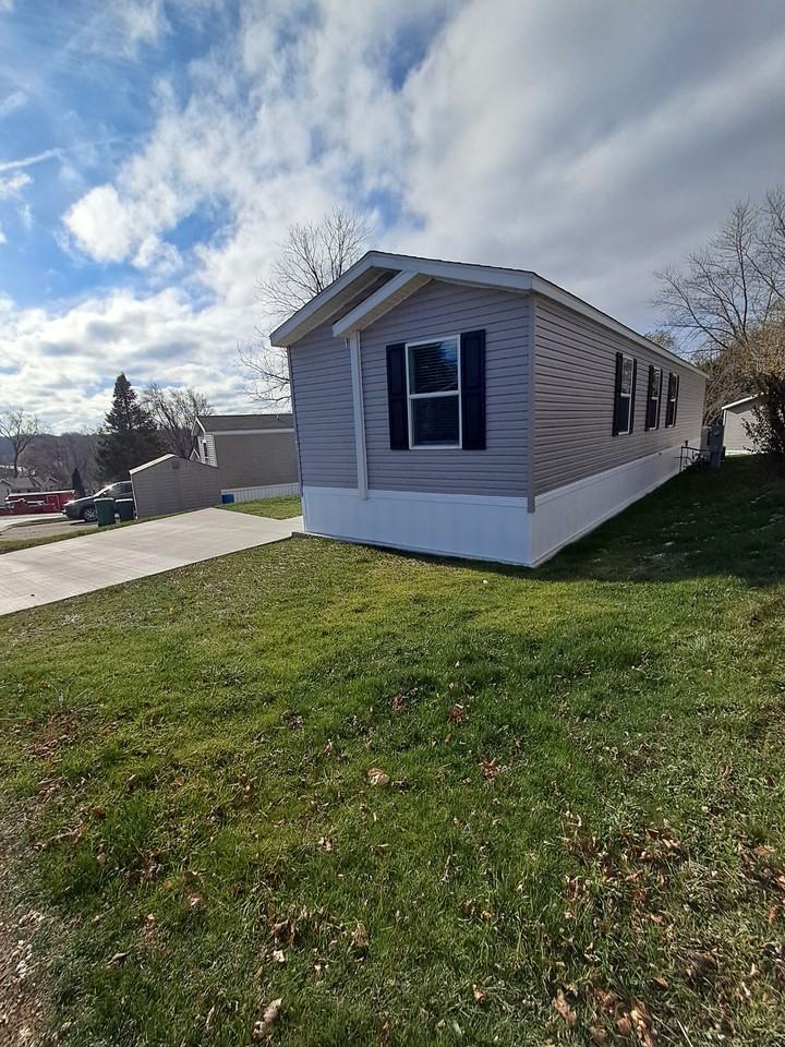 837 Norman Dr #184 - Photo 2 of 22