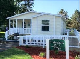 featured image of 2001 Monks Ave