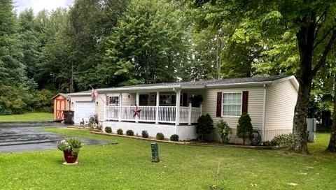 Forrest Brooke - Photo 5 of 23