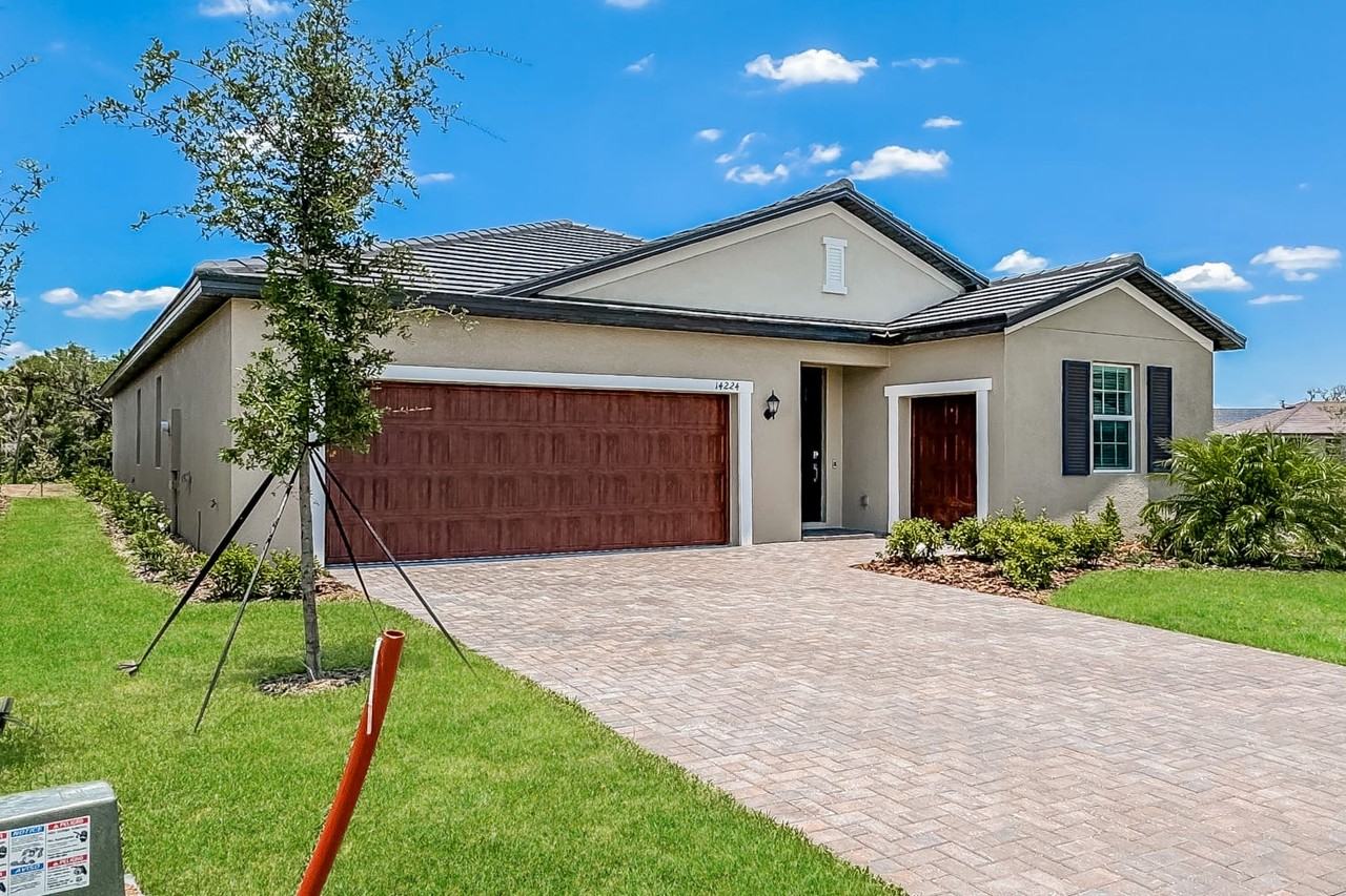 14224 20th St E - Photo 2 of 18