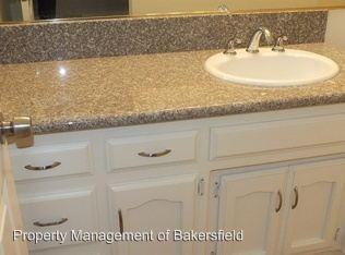 11200 Cave Ave - Photo 3 of 26