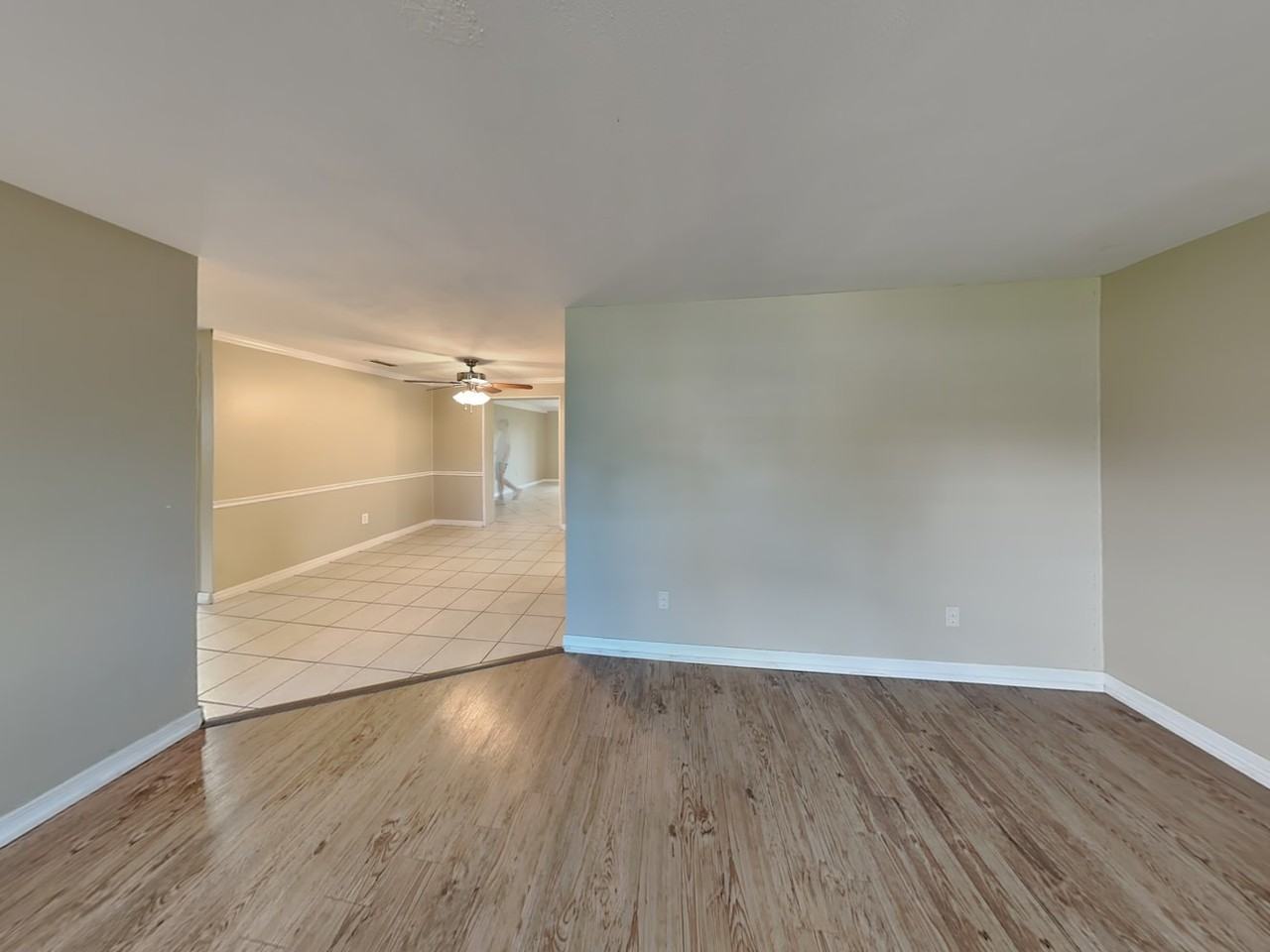 3104 Baldwin Ave - Photo 3 of 20