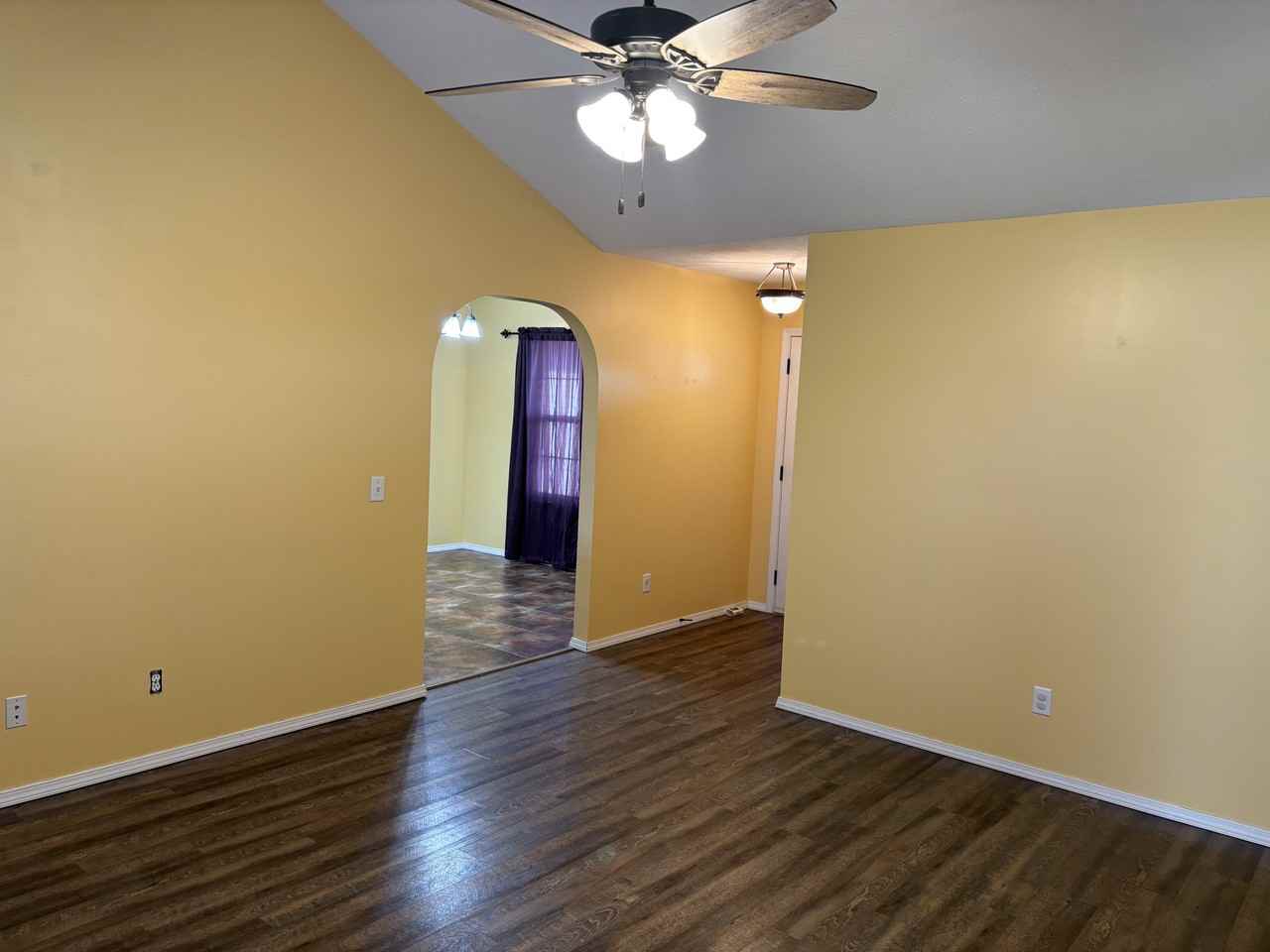 219 Dixie Ave - Photo 7 of 25