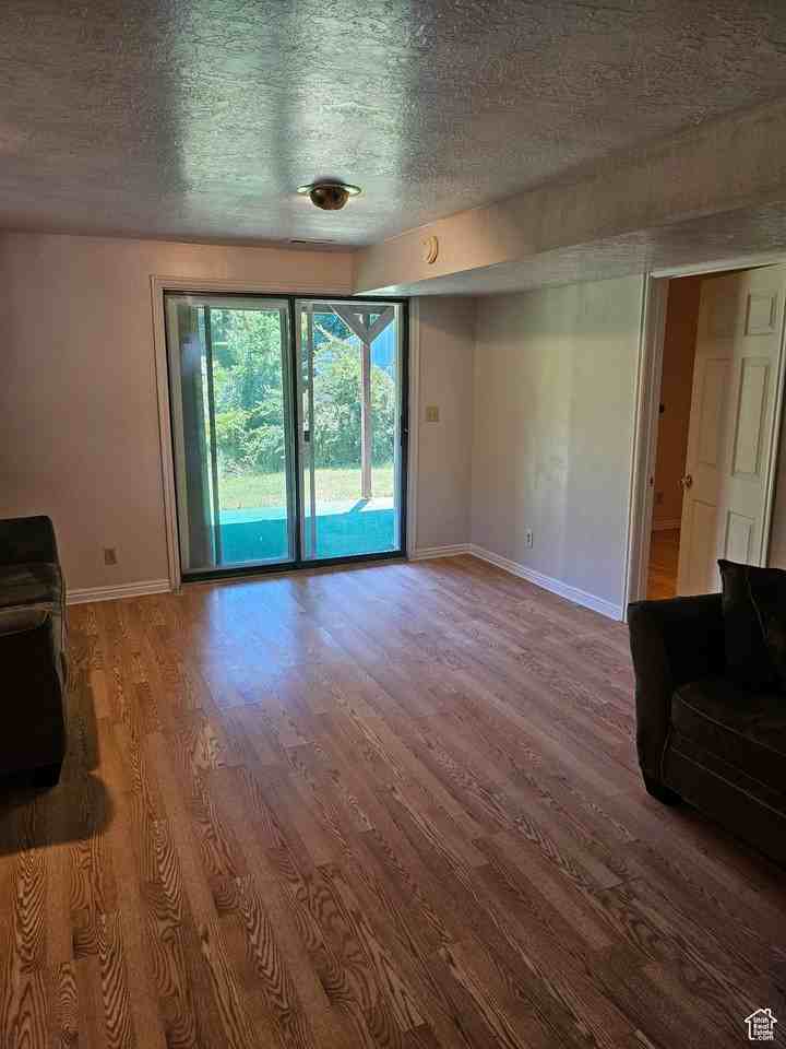 4180 Liberty Ave #BS - Photo 4 of 11