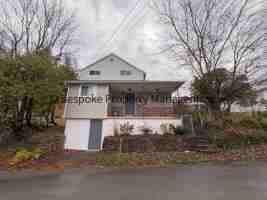 featured image of 1205 Lowell St