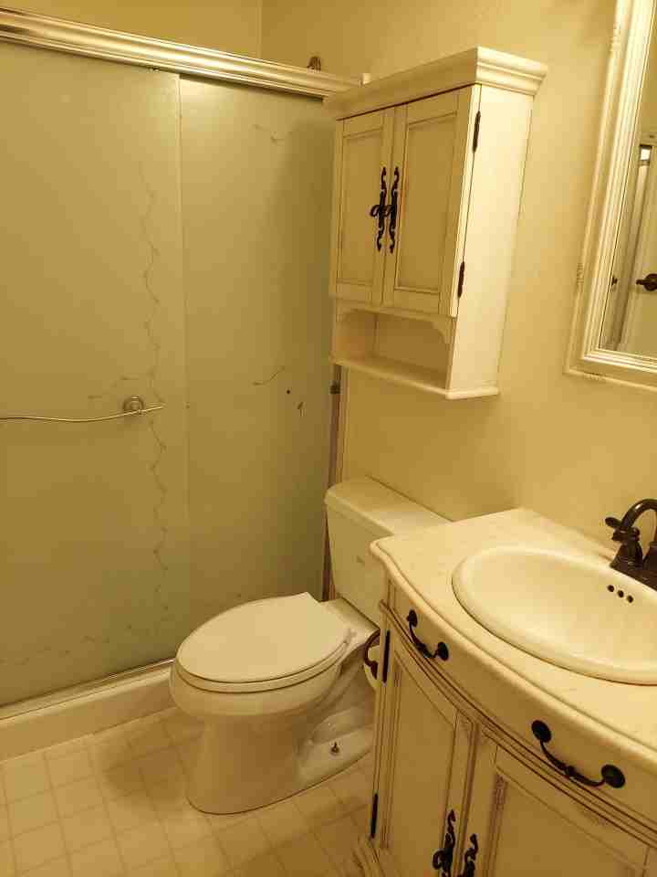 1618 Elaine St - Photo 2 of 6