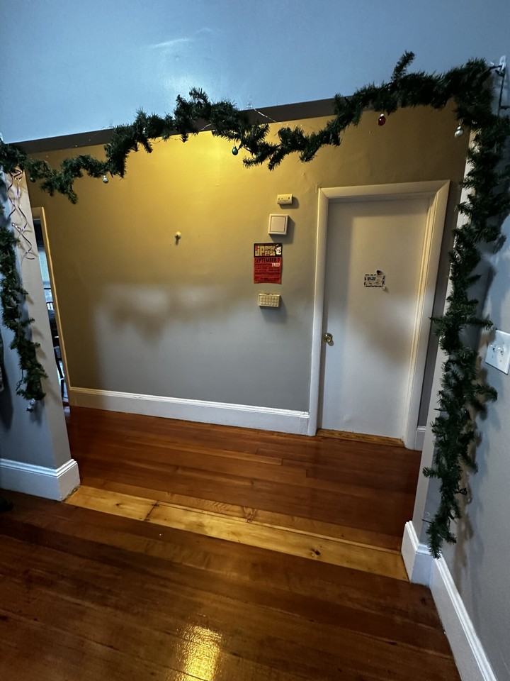 20 Lawn St #3 - Photo 3 of 24